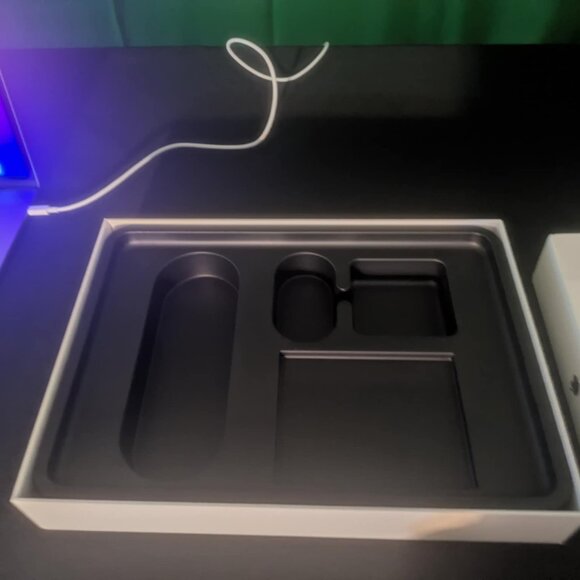 2016 Apple Macbook 1 TB Storage 16 GB RAM  Pro 15" Touch Bar i7 2.9ghz - Picture 10 of 17